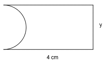Randen til figuren består av tre av sidene i et rektangel, samt en halvsirkel. Langsiden er på 4 cm (og to av disse sidene er med), og kortsiden har lengde y, som også er diameter i halvsirkelen.